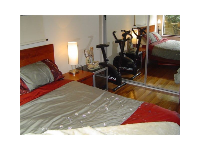 8/6 Francis Grove, Thornbury VIC 3071