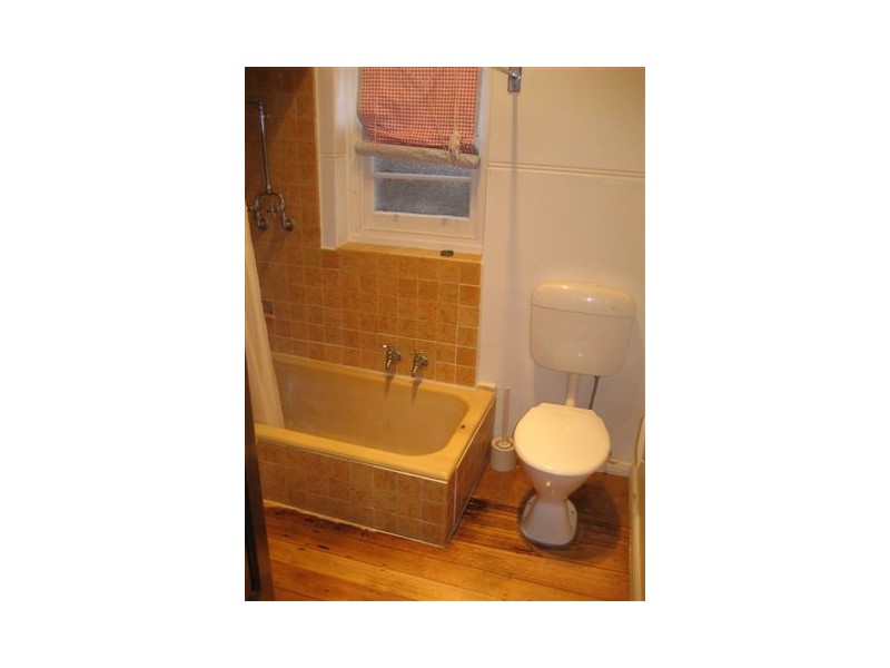 330 Victoria Road, Thornbury VIC 3071