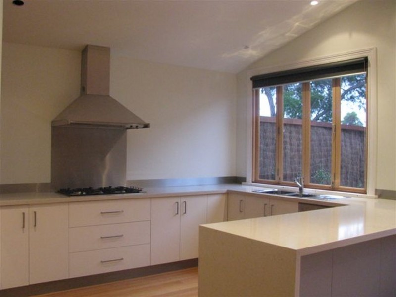 52 Elm Street, Northcote VIC 3070