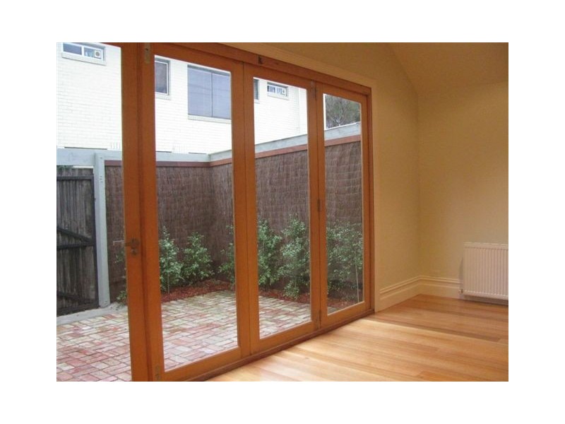 52 Elm Street, Northcote VIC 3070