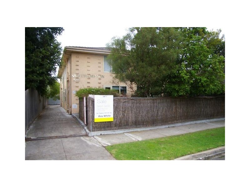 1/143 Smith Street, Thornbury VIC 3071