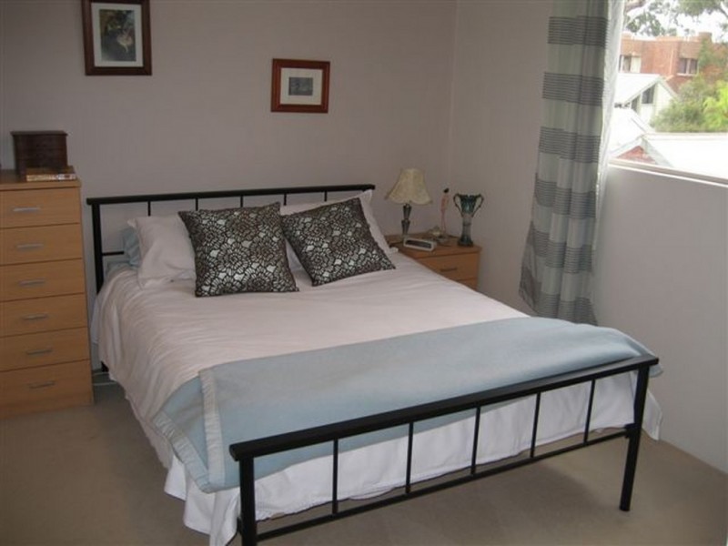 8/4 Wright Street, Clifton Hill VIC 3068