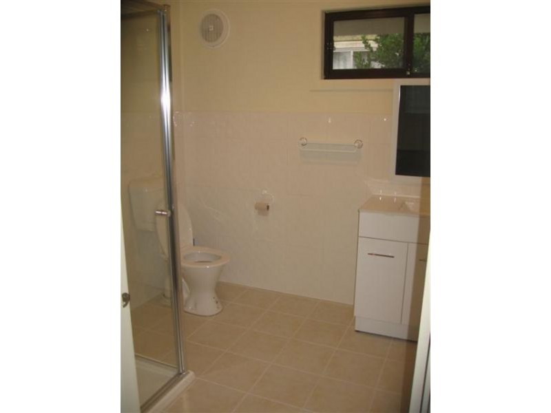 12 Brighton Avenue, Preston VIC 3072