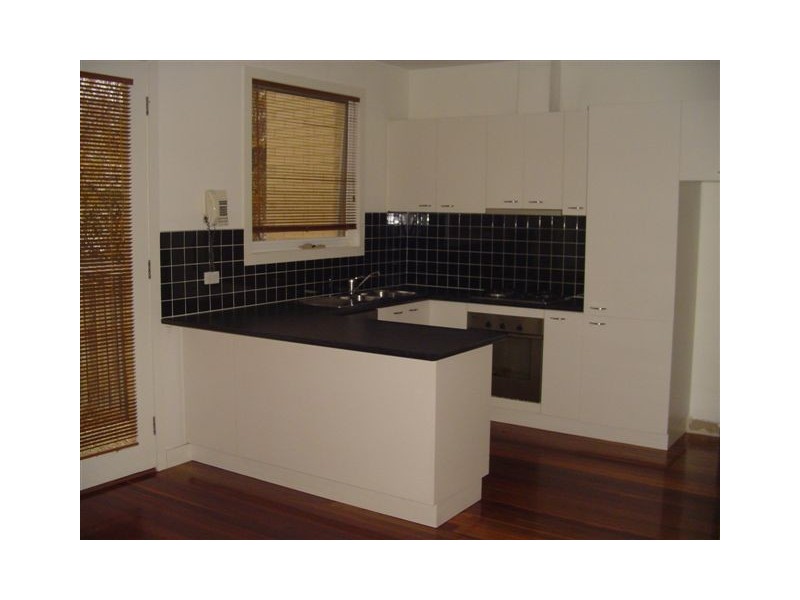6/1-3  Hammond Street, Thornbury VIC 3071