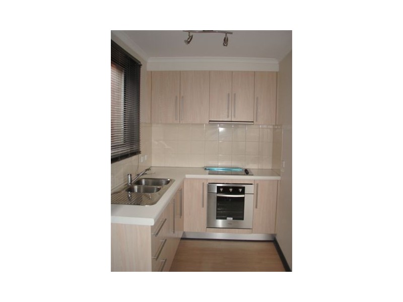 2/288 St Georges Road, Northcote VIC 3070