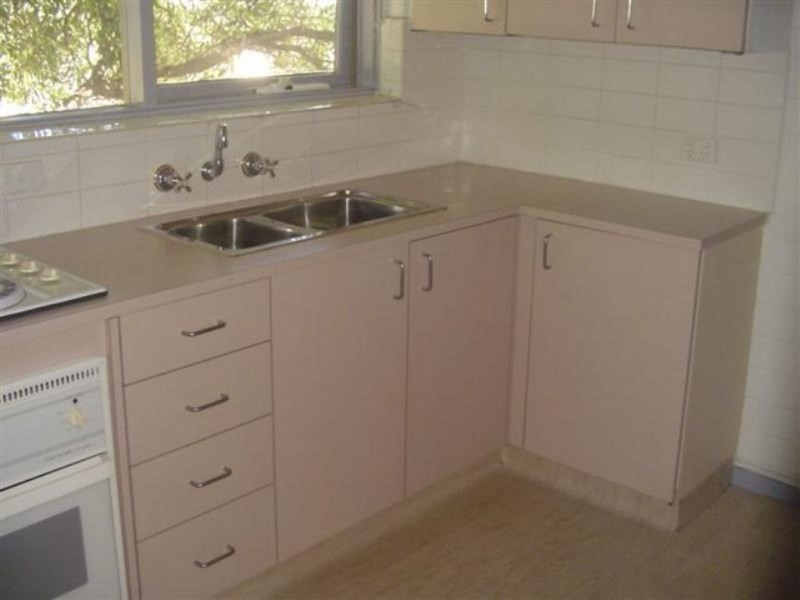 2/35 Park Cresent, Fairfield VIC 3078