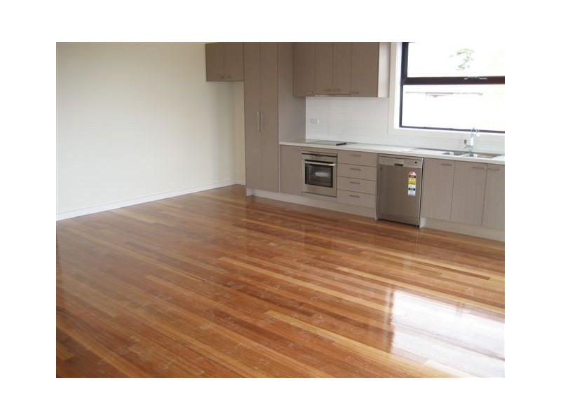 1/140 Plenty Road, Preston VIC 3072