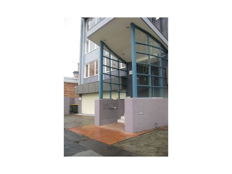 4/427 Nicholson Street, Carlton VIC 3053