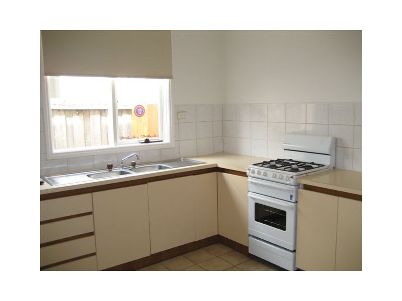 75 Gladstone Avenue, Northcote VIC 3070