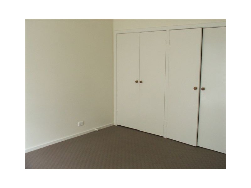 1/24 Milton Cresent, Preston VIC 3072