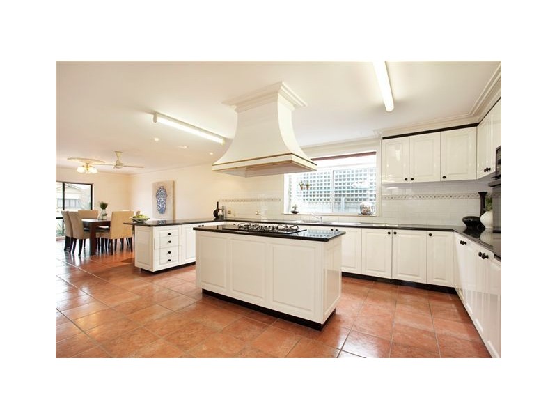 54 Normanby Avenue, Thornbury VIC 3071