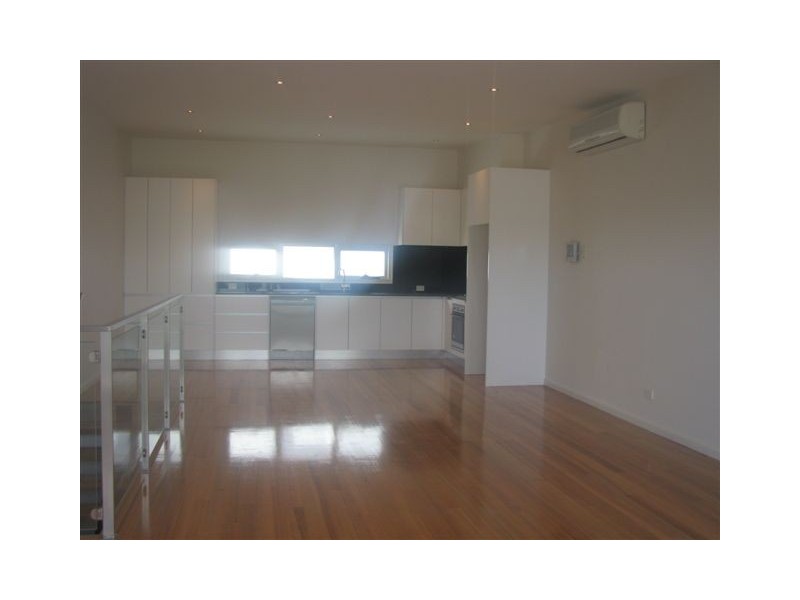 20/108 Queens Parade, Clifton Hill VIC 3068