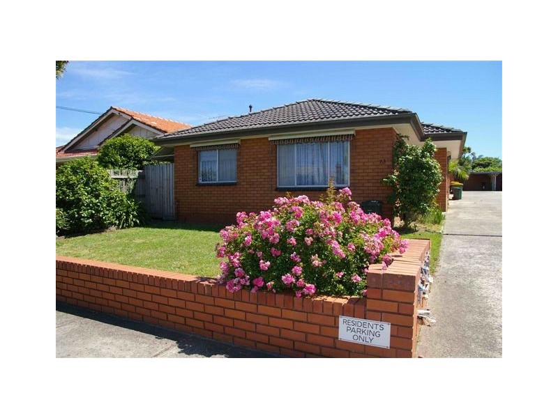 1/73 Darebin Road, Northcote VIC 3070