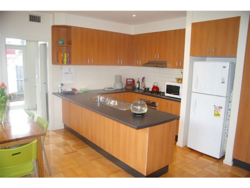 1/1 Knowles Street, Northcote VIC 3070