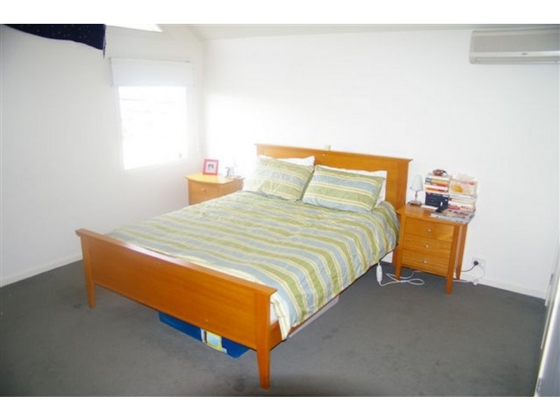 1/1 Knowles Street, Northcote VIC 3070