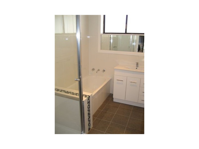 2/56 St David Street, Thornbury VIC 3071