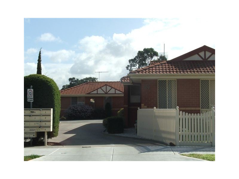 11/24 Tyler Street, Preston VIC 3072