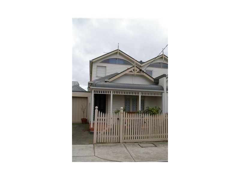 1/1 Knowles Street, Northcote VIC 3070