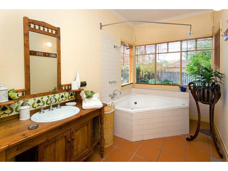 10 Main Street, Northcote VIC 3070