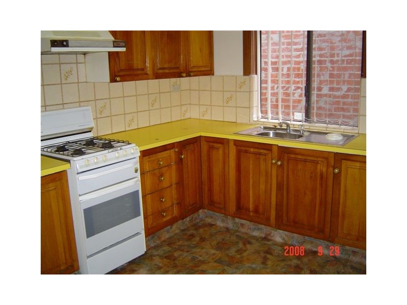 2 Livingstone Parade, Preston VIC 3072