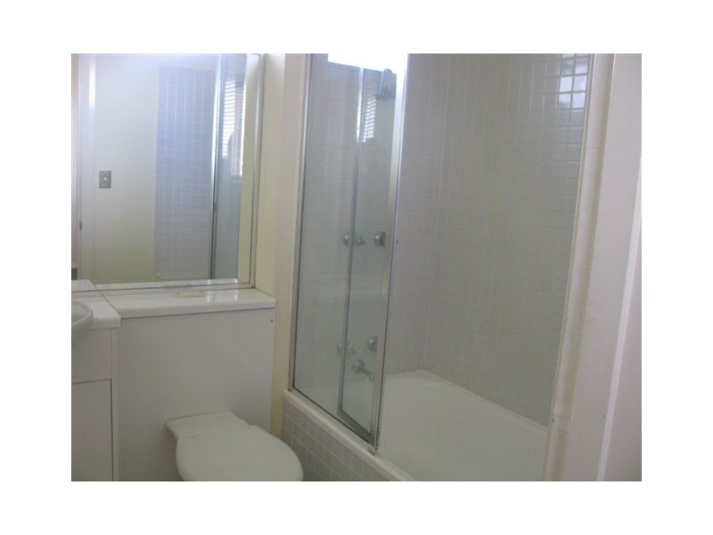 10/14 Hutton Street, Thornbury VIC 3071