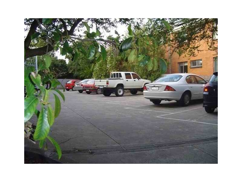 12/75 Pender Street, Thornbury VIC 3071