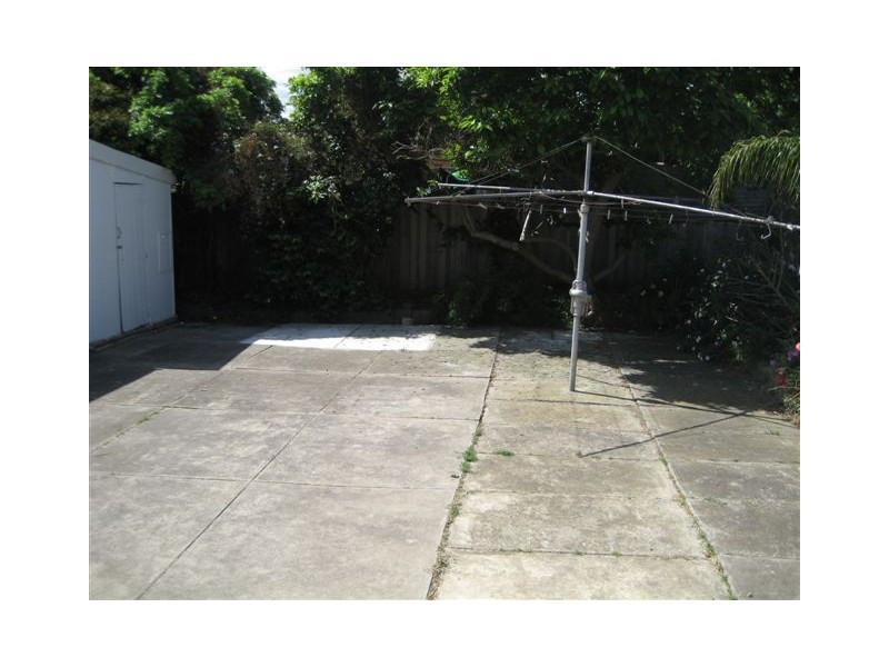 40 Bird Avenue, Northcote VIC 3070