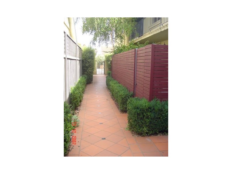 5/88 Normanby Avenue, Thornbury VIC 3071