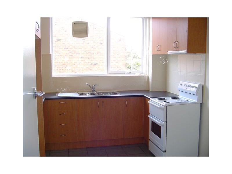 4/172 Princes Street, Carlton VIC 3053