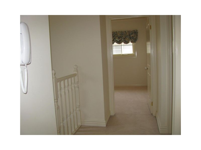 4/3 Watt Street, Thornbury VIC 3071