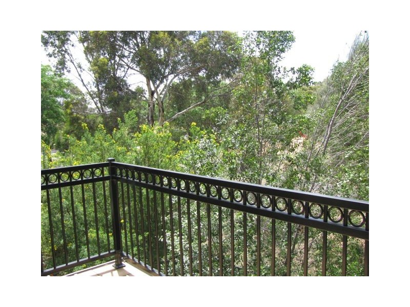 4/3 Watt Street, Thornbury VIC 3071