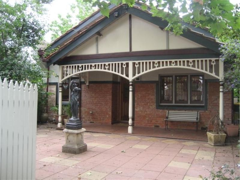 2 Vauxhall Road, Northcote VIC 3070