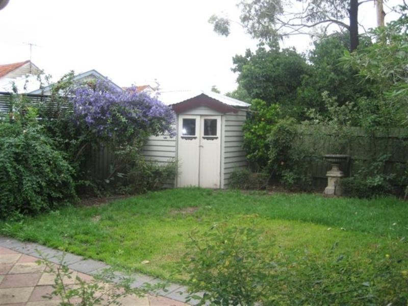 2 Vauxhall Road, Northcote VIC 3070