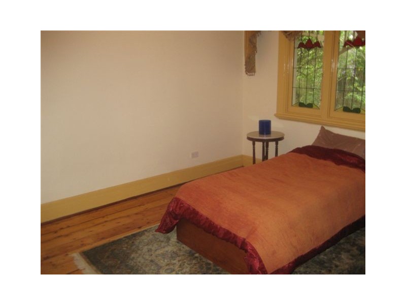 2 Vauxhall Road, Northcote VIC 3070