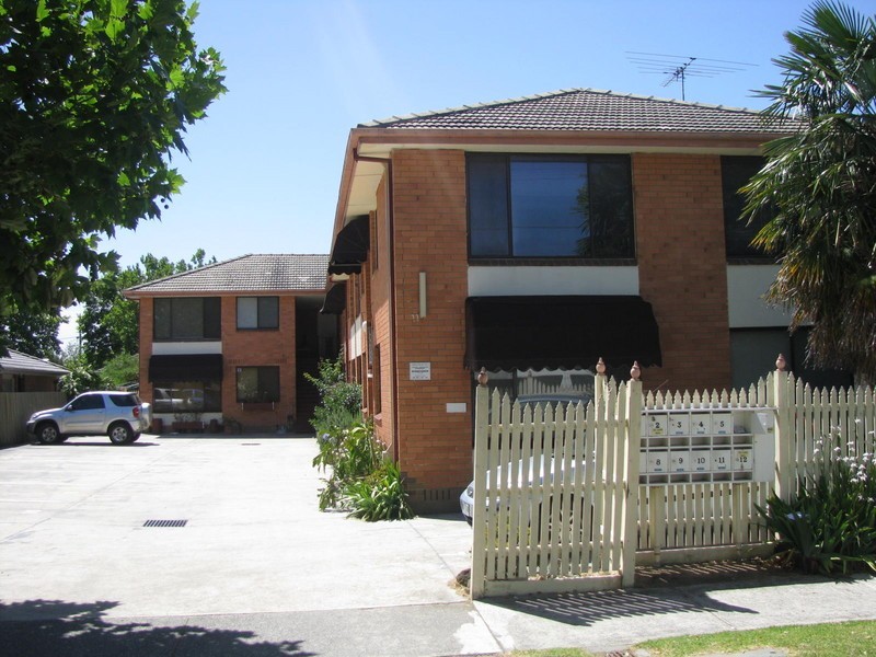 1/11 Rathmines Street, Fairfield VIC 3078