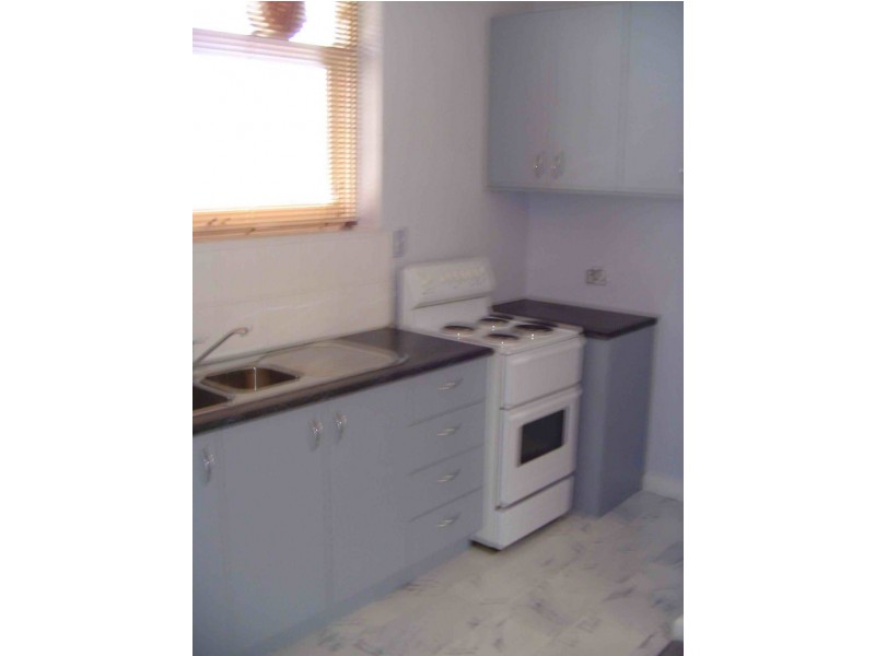9/210 Clarke Street, Northcote VIC 3070