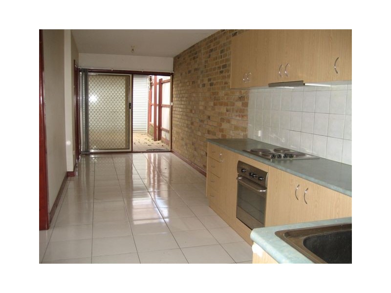 Rear 16 Carson Street, Reservoir VIC 3073