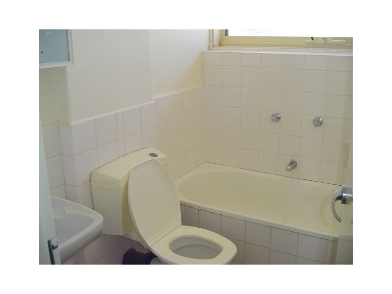 16/210 Clarke Street, Northcote VIC 3070