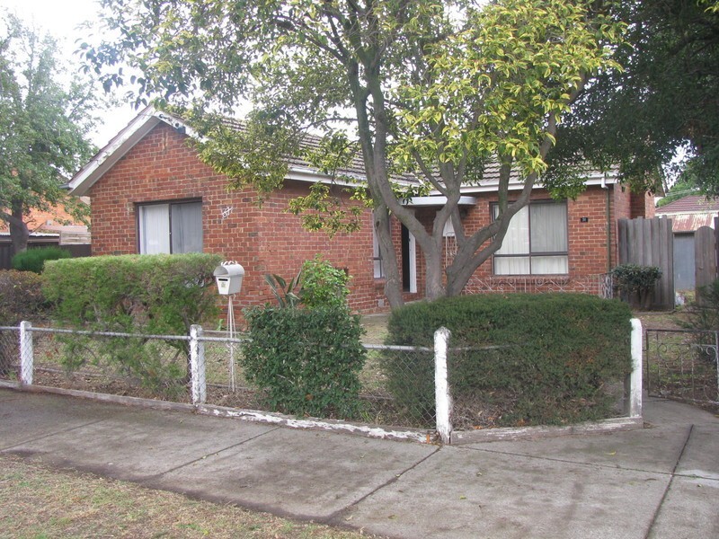 31 Dwyer Avenue, Reservoir VIC 3073