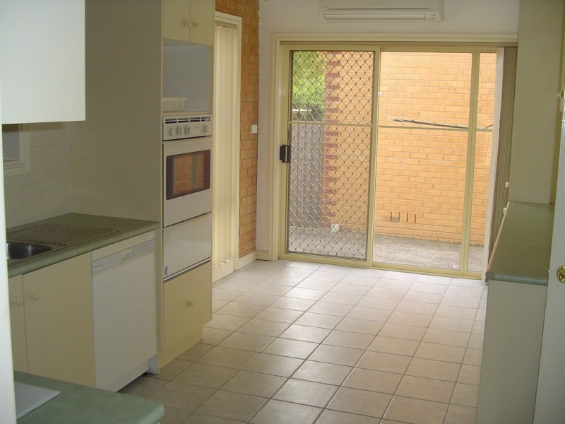 1/28 Ovando Street, Preston VIC 3072