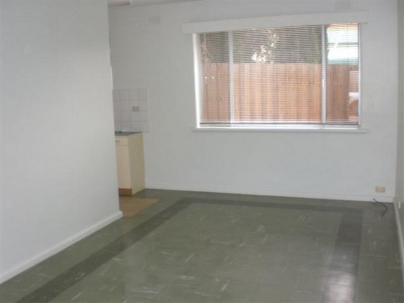 1/9 McCracken Avenue, Northcote VIC 3070