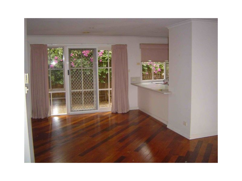 1/128 Kellett Street, Northcote VIC 3070