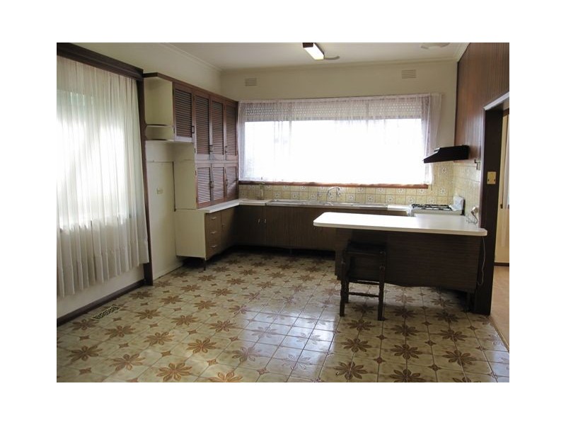 2 Birch Street, Preston West VIC 3072