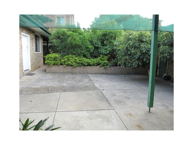 2 Birch Street, Preston West VIC 3072