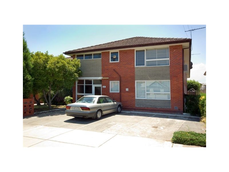 8/39 Rossmoyne Street, Thornbury VIC 3071