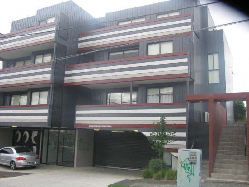 13/225 Buckley Street, Essendon VIC 3040