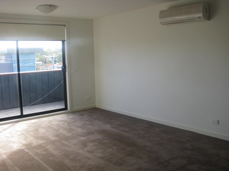 13/225 Buckley Street, Essendon VIC 3040