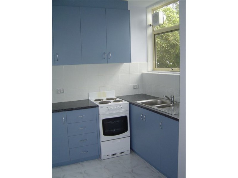 12/210 Clarke Street, Northcote VIC 3070