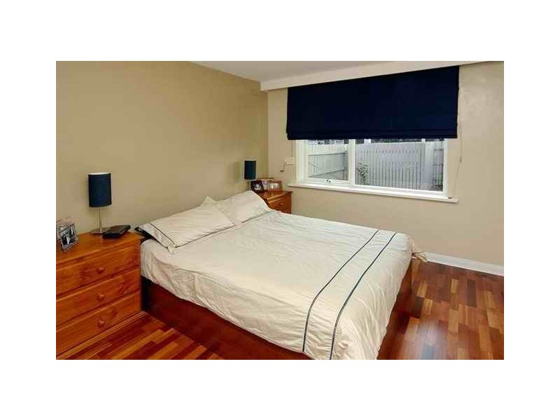 1/205 Station Street, Fairfield VIC 3078