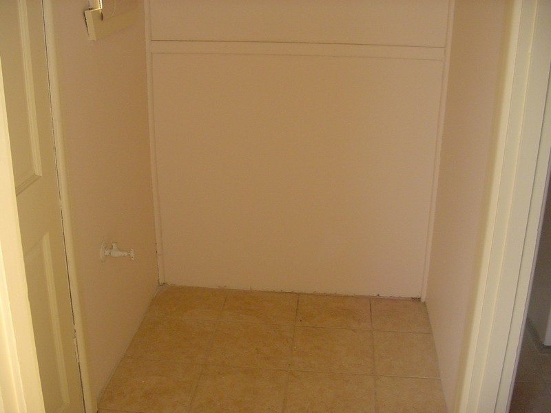 186 Purinuan Road, Reservoir VIC 3073